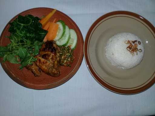 Warung Makan Mba Ani 3