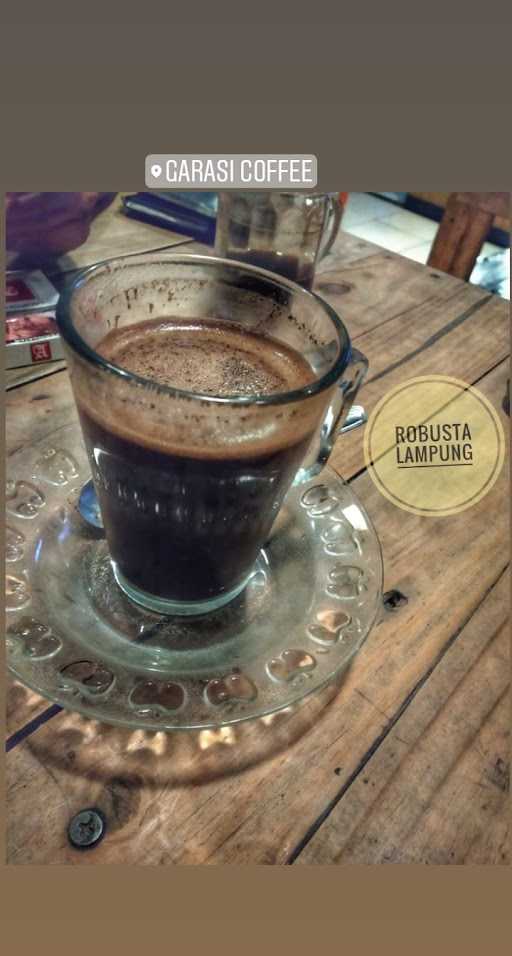 Garasi Coffee Shop 1