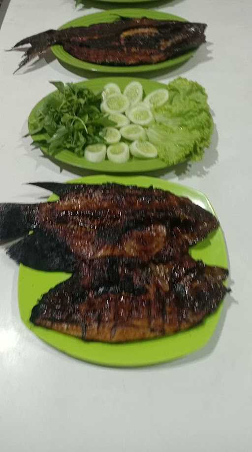 Ikan Bakar Cak Pirang 7