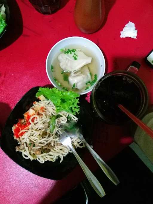 Mie Setan & Ayam Geprek Ojo Dumeh 10