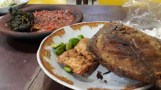 Padin Ikan Goreng - Bakar 24 Jam 4