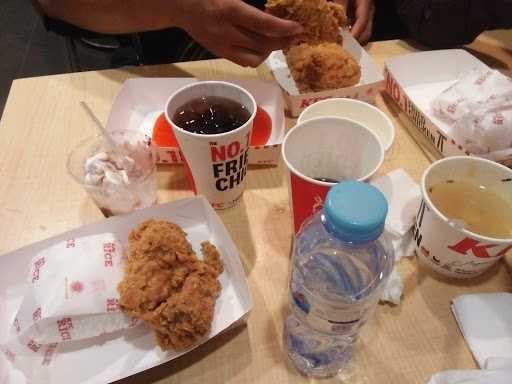 KFC - Merdeka Palembang 9