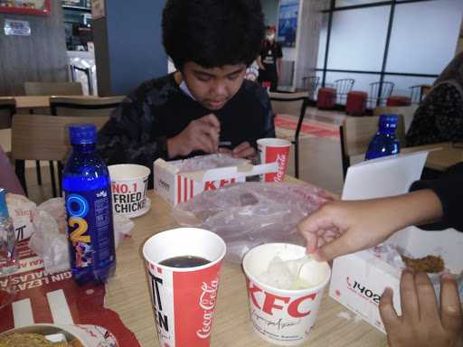 KFC - Dermaga Point Palembang 3