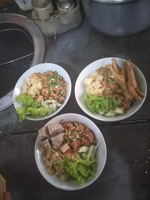 Bakso Dahsyat Cak Dul 9