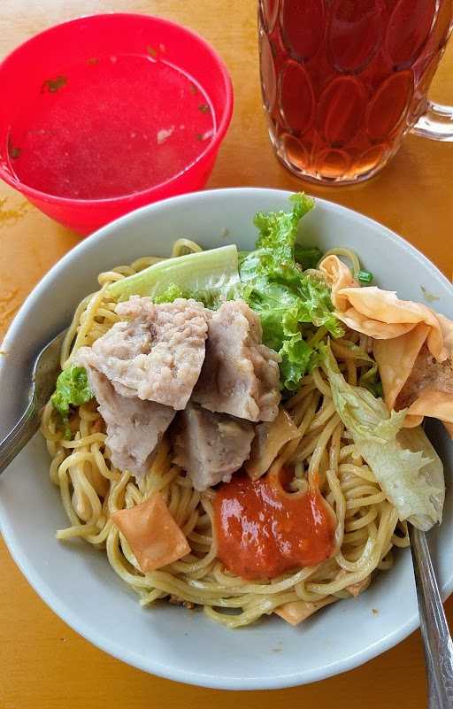 Bakso Dahsyat Cak Dul 7