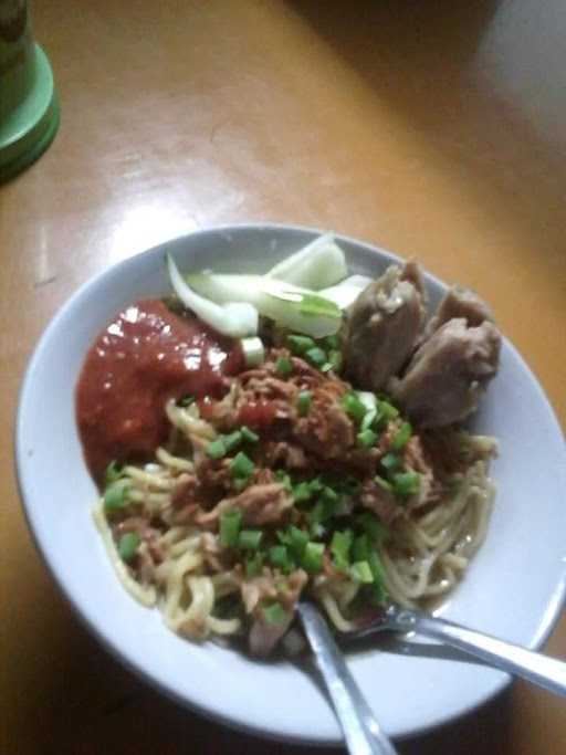 Bakso Dahsyat Cak Dul 5