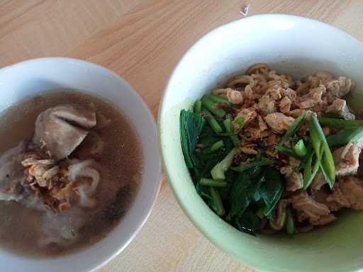 Bakso Dan Mie Unggul 3