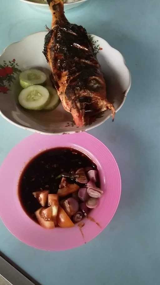 Ikan Bakar Paijah 7