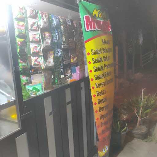 Kedai Mutiara (Warung Seblak) 1