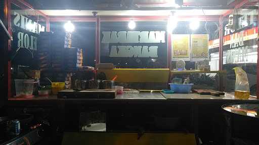 Tip-Top Martabak Bangka Alfa Larenda 1