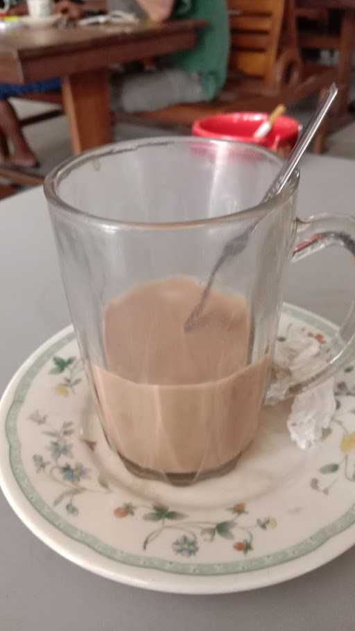 Kedai Kopi Pojok Cikitsu 2