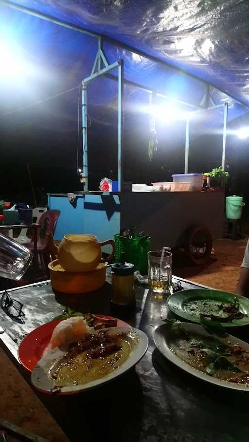 Anugrah Seafood Cak Suwono 6