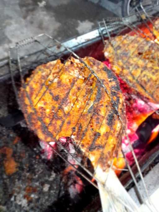 Ikan Bakar 73 8