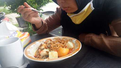 Lontong Medan Pesona 1