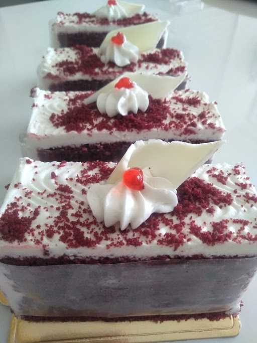 Toko Kue Rumah Kue Singaraja 6