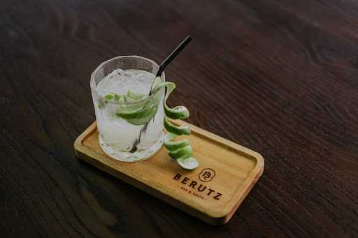 Berutz Bar & Resto 7