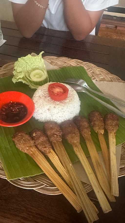 Warung Bali 9 8