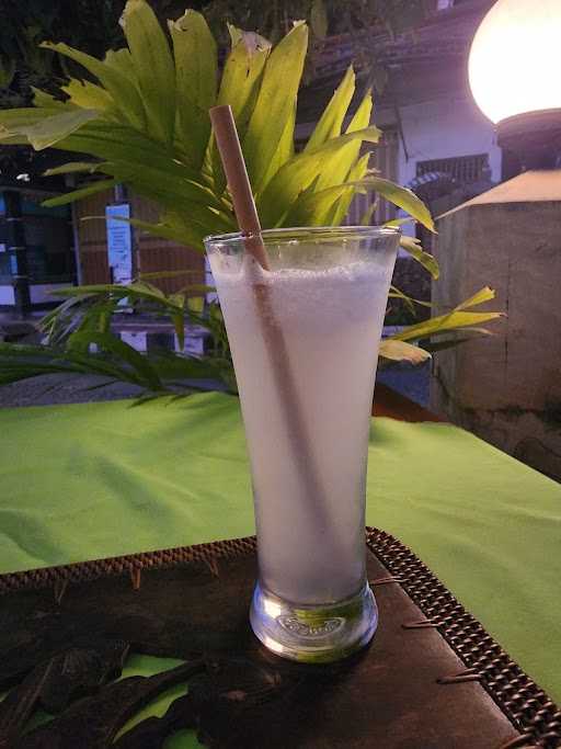 Warung Jepun (Bar And Resto) 8