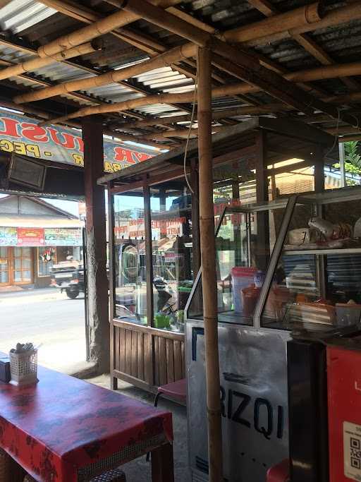 Warung Muslim Lalapan Bu Yati 10