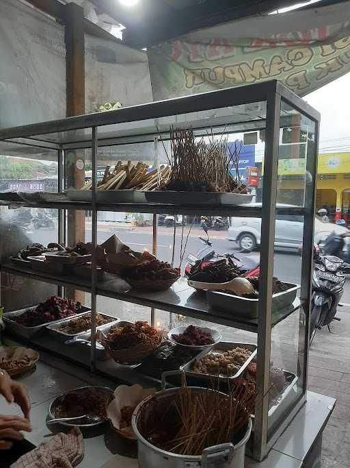 Warung Pojok Ayu 6