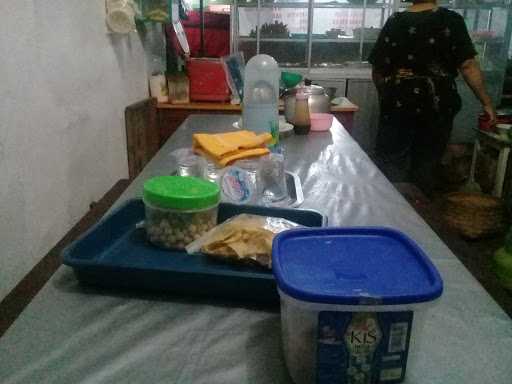 Rumah Makan Bu Ndari 1