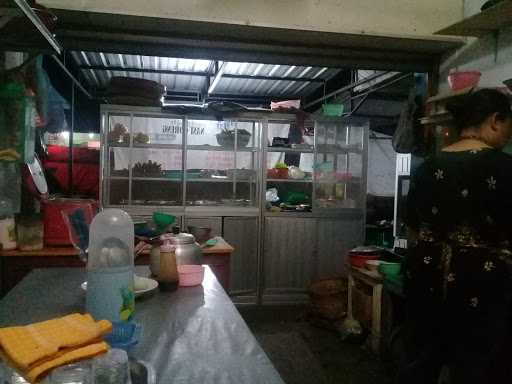 Rumah Makan Bu Ndari 3