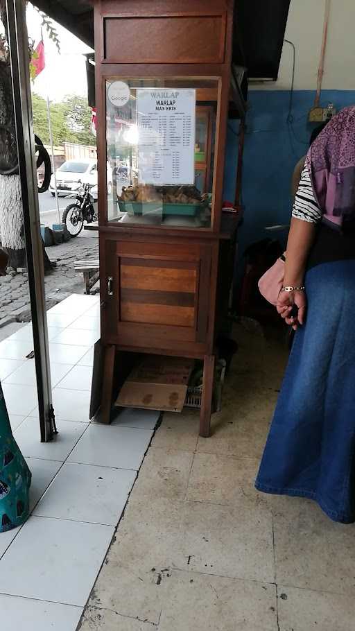 Warung Lalapan Mas Eris 7