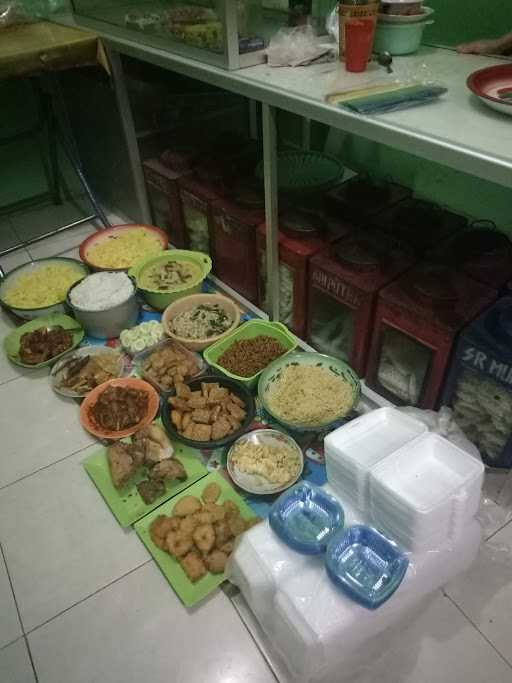 Warung Pecel Bu Sukarni 10