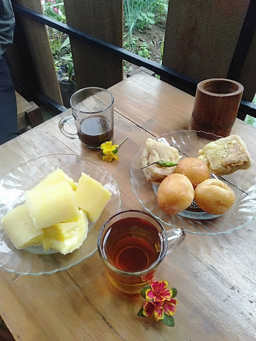 Warung Kopi Kebun Alami 2