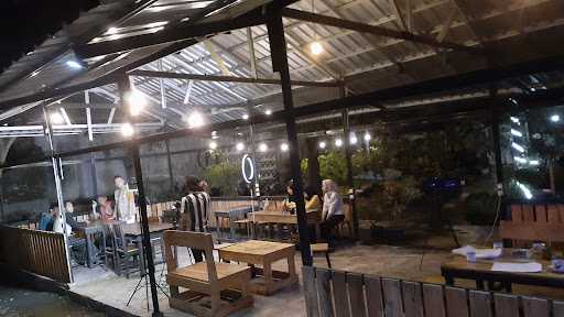 Kebonku Tradisional Cafe 10