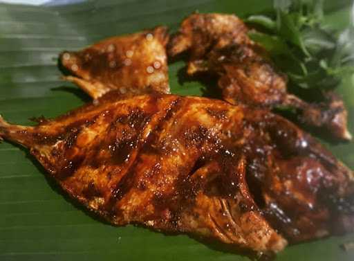 Ikan Bakar Pak Saiful Dukuhturi 7