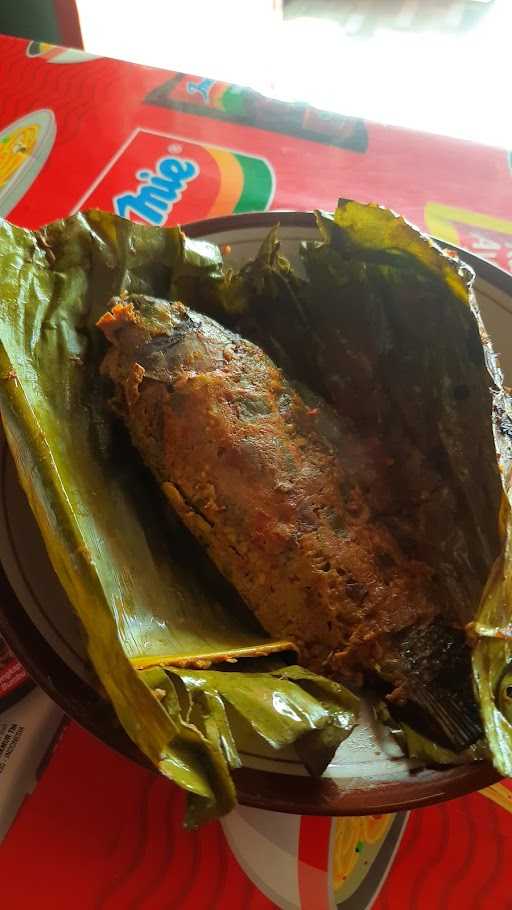 Nasi Kapau (Masakan Padang) 4