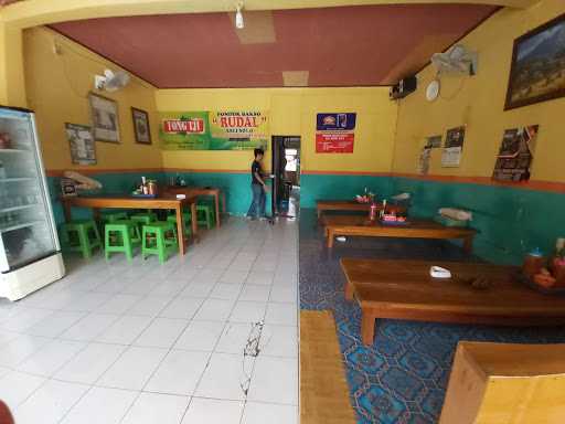 Pondok Bakso Rudal 10