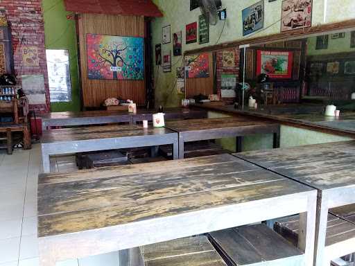 Restoran Ceker Setan 3