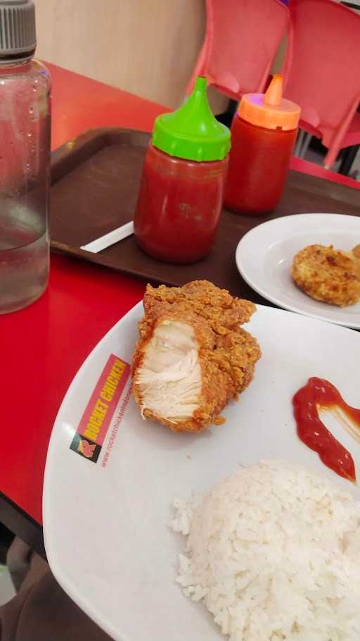 Rocket Chicken Kaliwadas Bumiayu 2