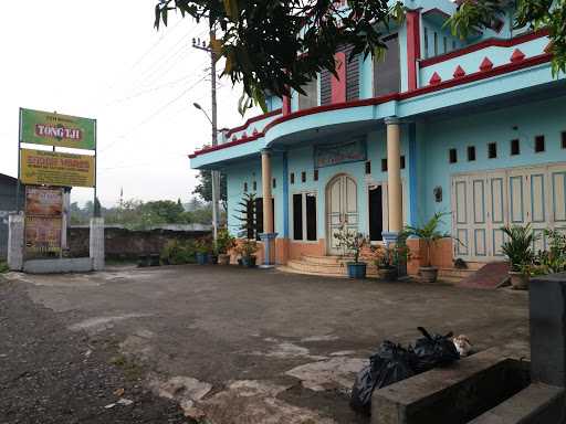 Rumah Makan Endah Wareg 9