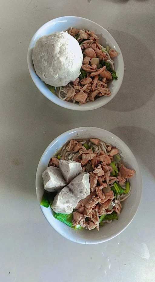 Bakso Urat & Mie Ayam Selera 2