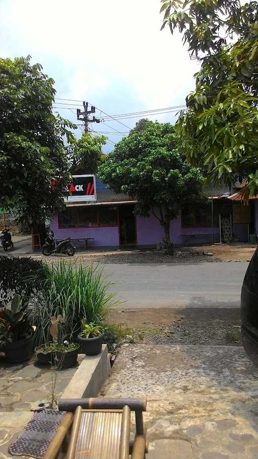 Warung Makan Bu Kusnadi 6