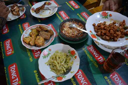 Warung Makan Mbak Iis 6