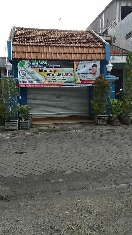 Warung Bu Sina 9