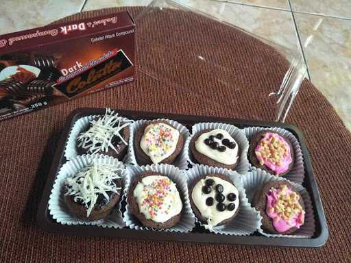 Naura Brownies 2