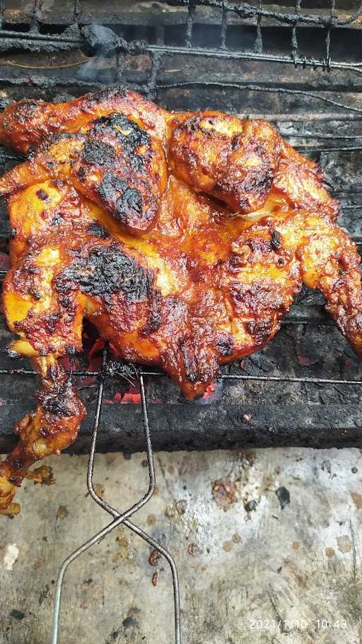 Ayam Bakar Mama Abing 2