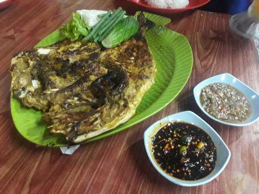 Ibp. Ikan Bakar Pantura Arezapunya 10