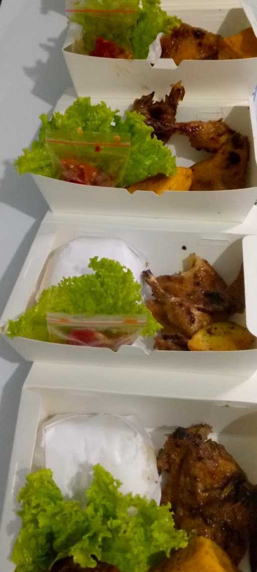 Ayam Panggang Amagro 7