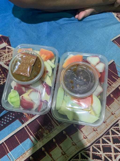 Rujak Buah Bang Ifin 2