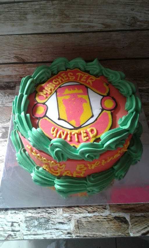 Ratna Cake 10