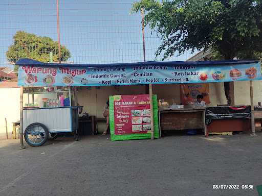 Warung Mujur 5