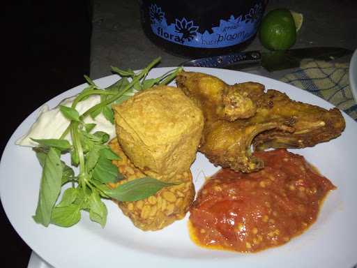 Ayam Bakar Comal 6