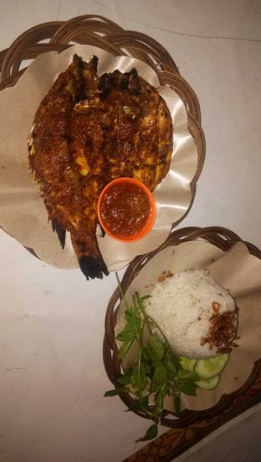 Ayam Bakar Top Ubay 4