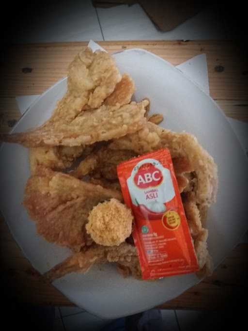 Daviza Fried Chicken Crispy 3